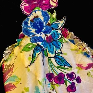 EUC Beautiful Lightweight GUESS Brand Chiffon Dress Junior Size 7 Worn once